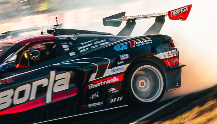 Weddle S5-equipped C8 Corvette on top at the LZ World Tour.